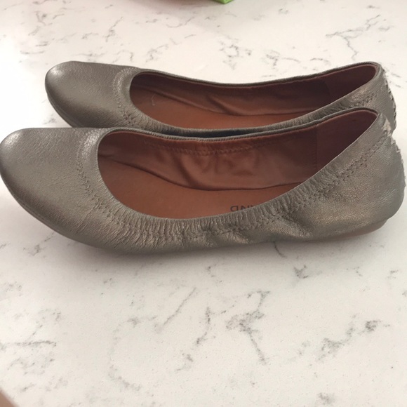 Flats - Picture 3 of 4